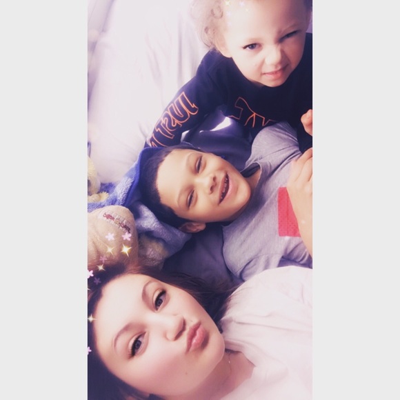 MEET YOUR POSHER - Picture 1 of 1